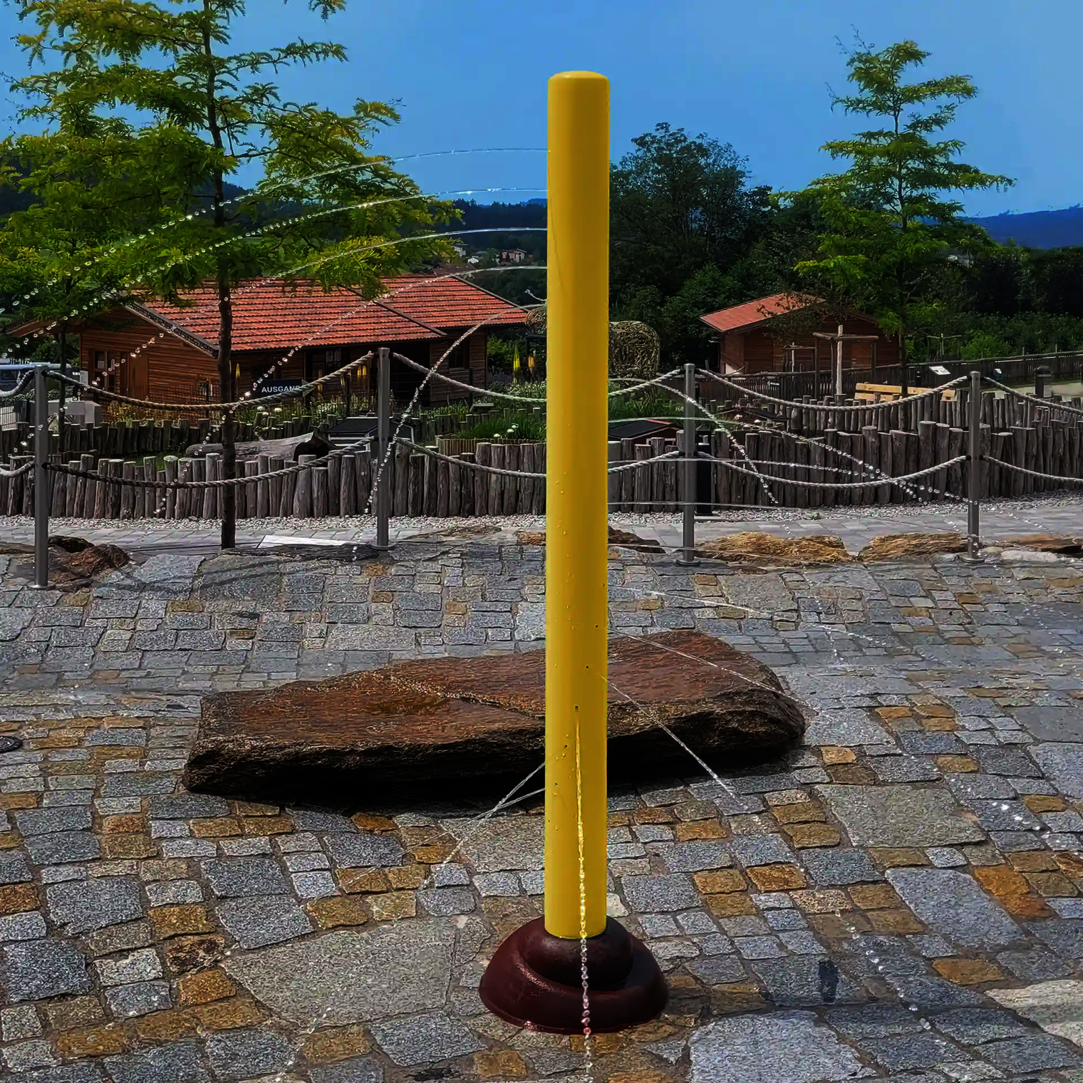Wie-Spray Bauteil "Wassertreppe" auf einem Wasserspielplatz.